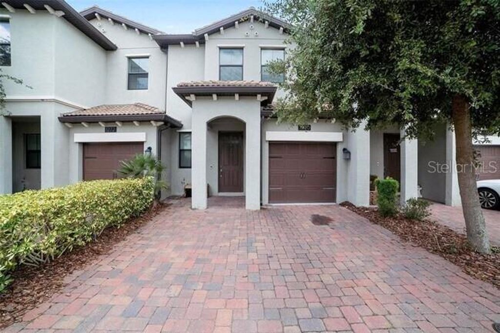 Photo of 1270 Royal St George Boulevard, Davenport, FL 33896 (MLS # O6404216)