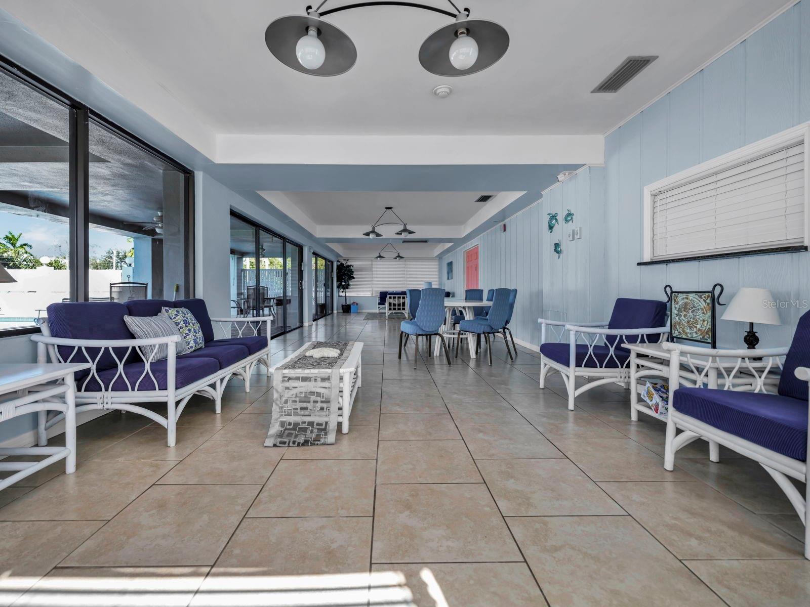 PARK CENTRAL TOWERS CONDO - Residential