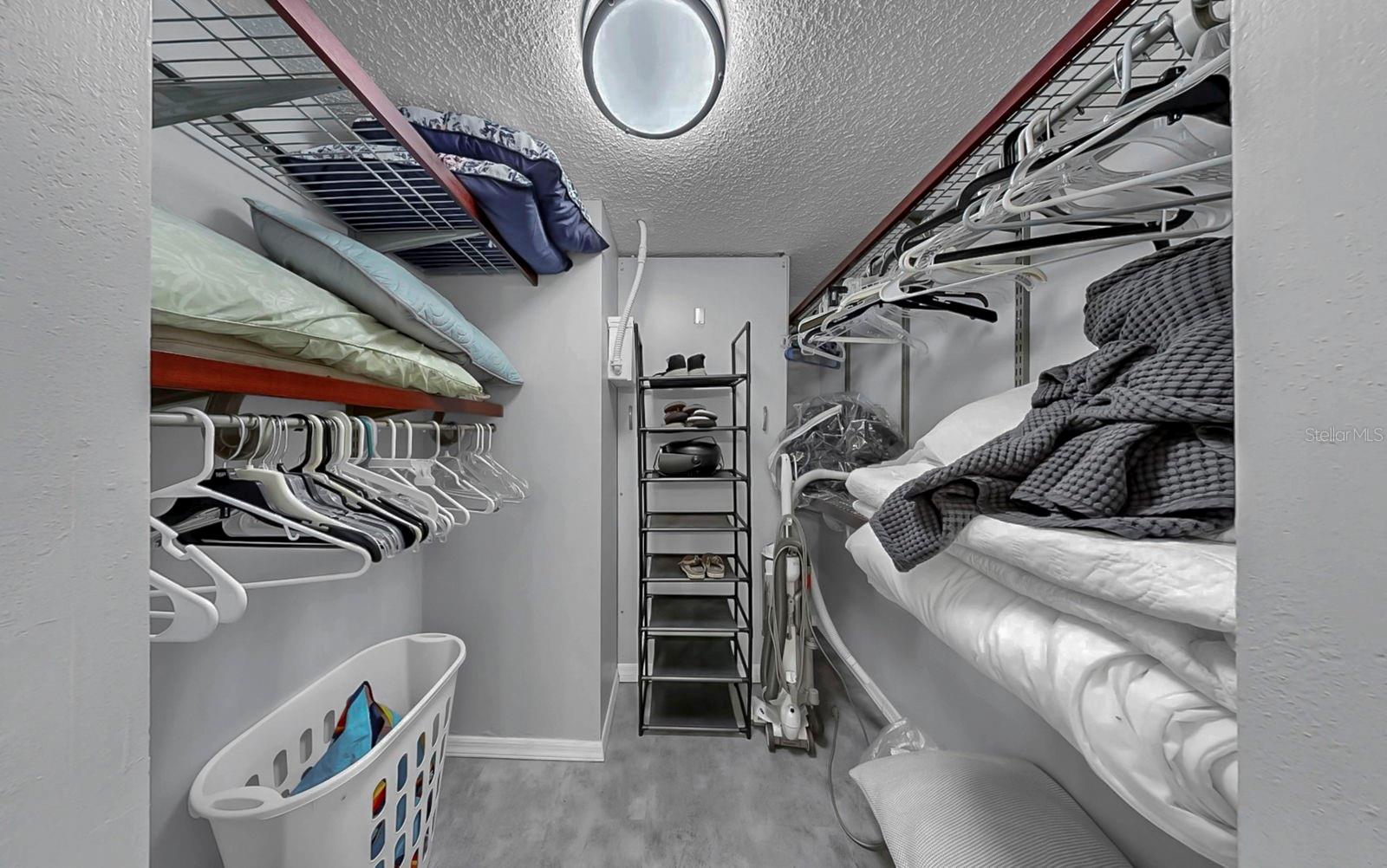 PARK CENTRAL TOWERS CONDO - Residential