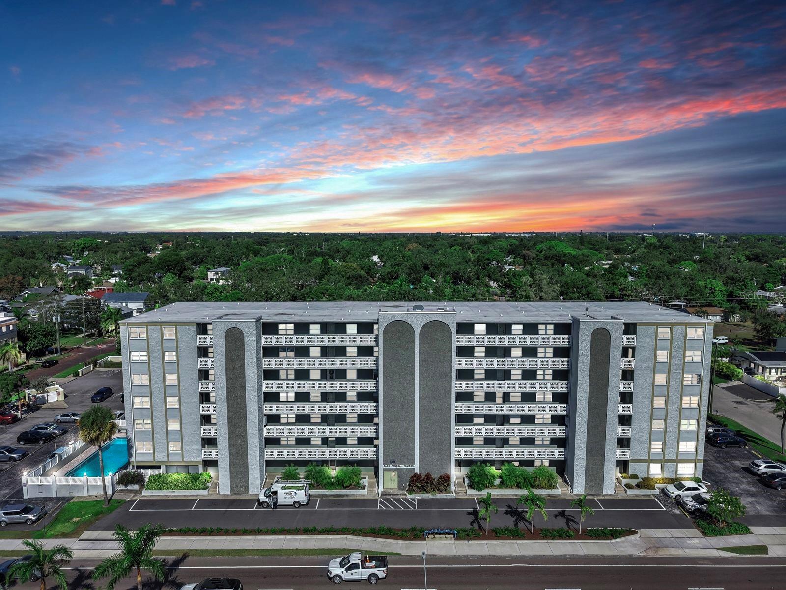 PARK CENTRAL TOWERS CONDO - Residential