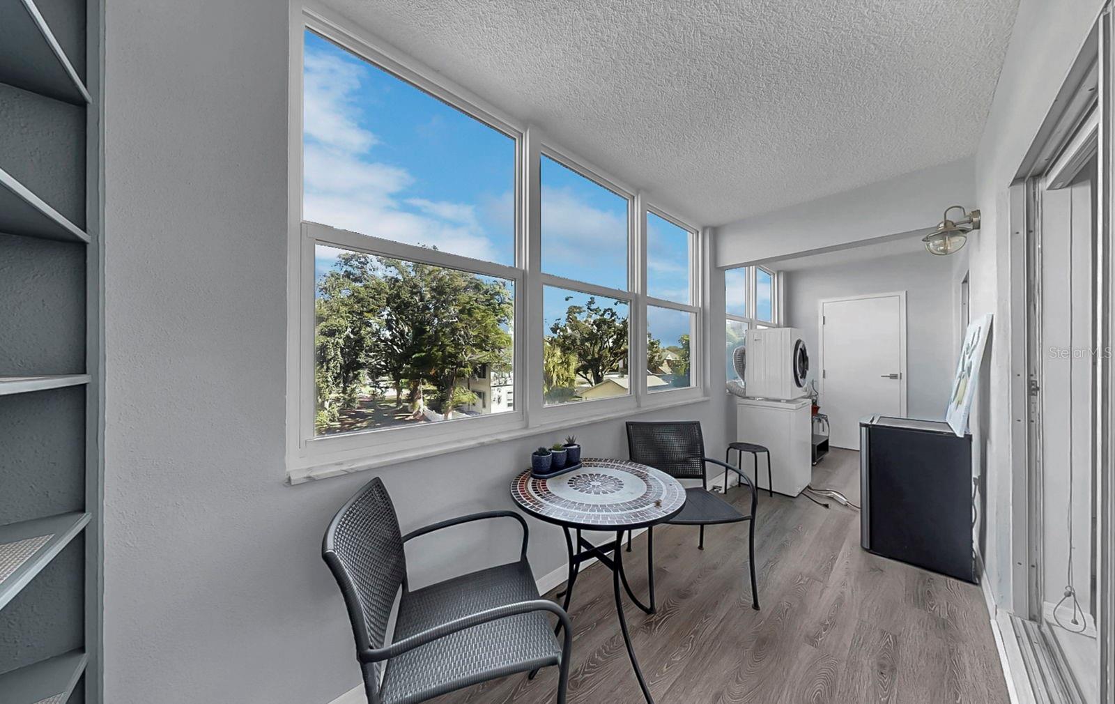 PARK CENTRAL TOWERS CONDO - Residential