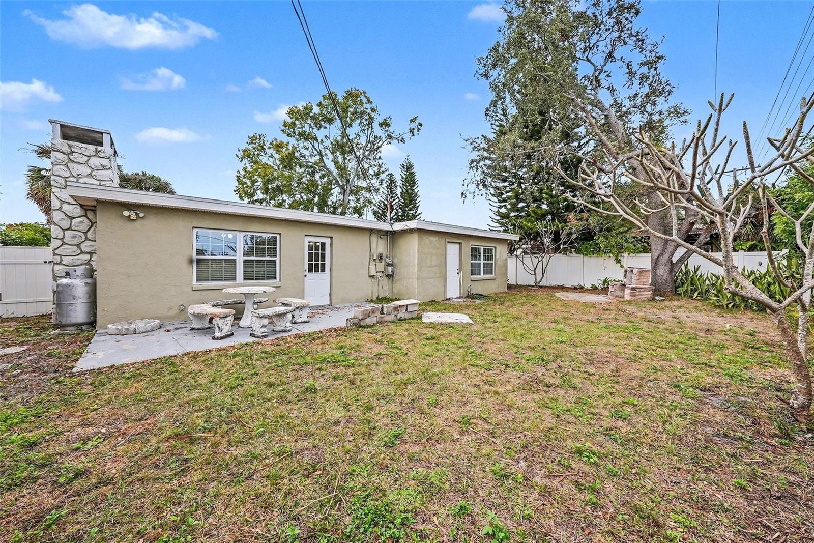 TOWNN COUNTRY PARK UN 01 - Residential Lease