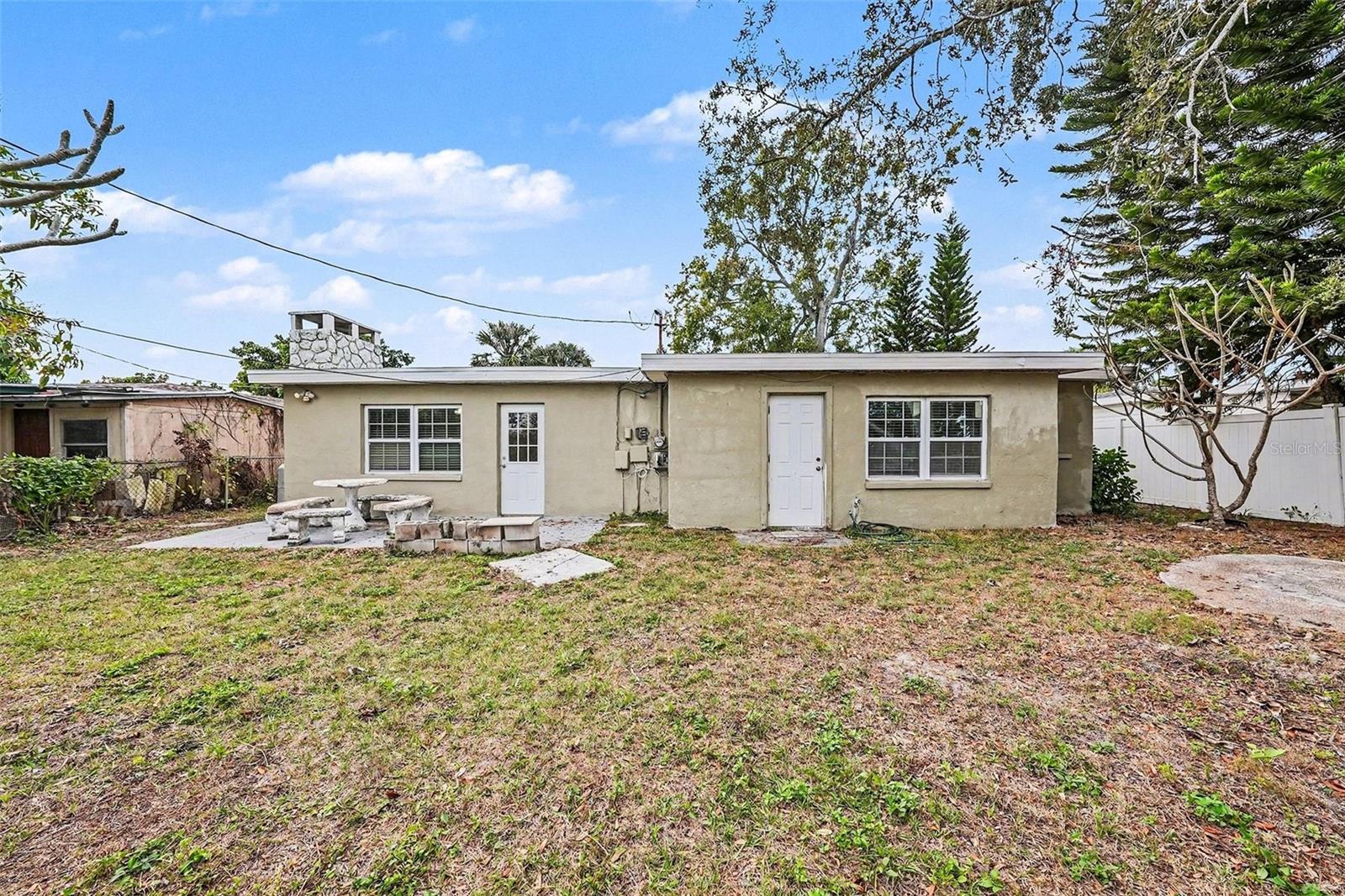 TOWNN COUNTRY PARK UN 01 - Residential Lease