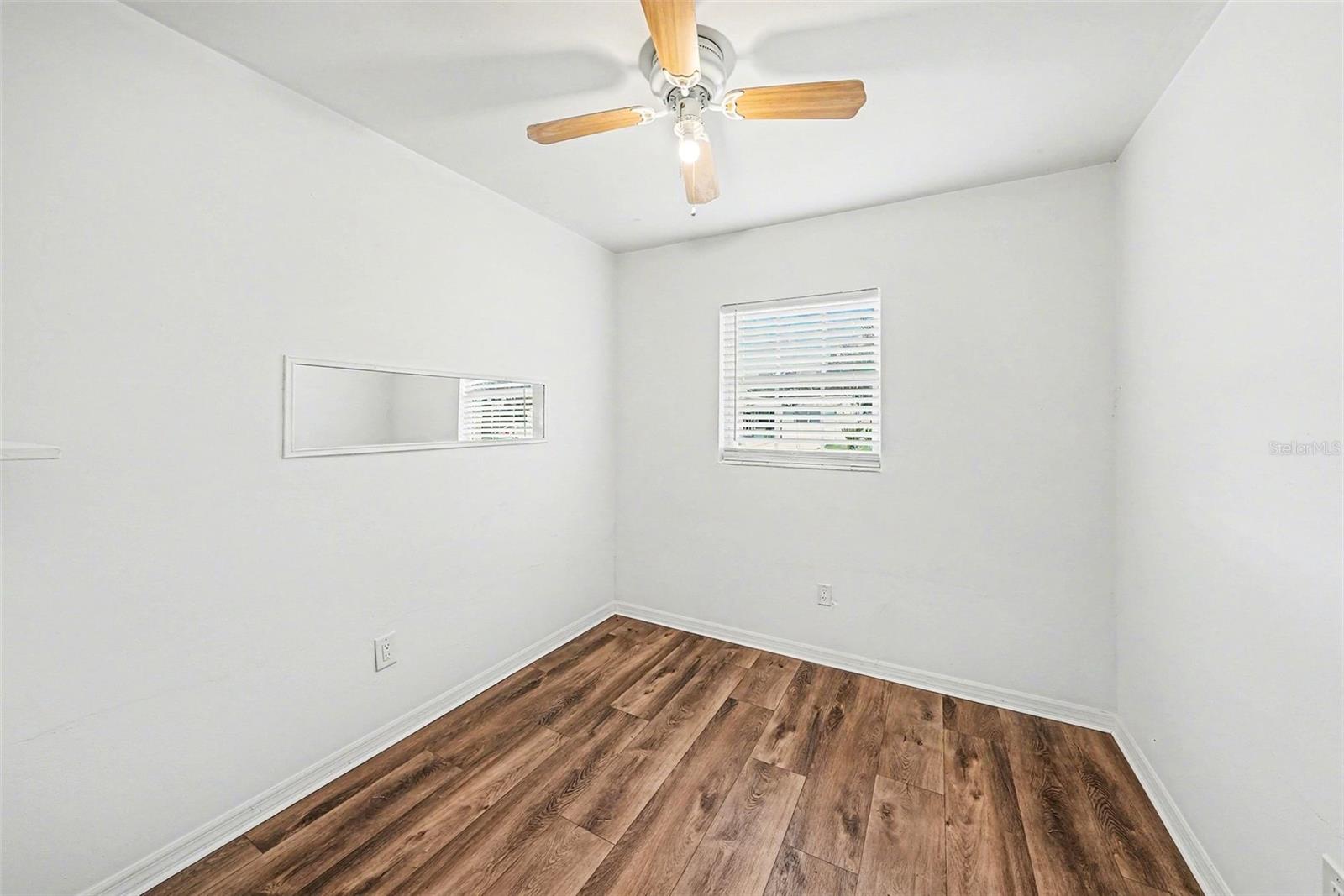 TOWNN COUNTRY PARK UN 01 - Residential Lease