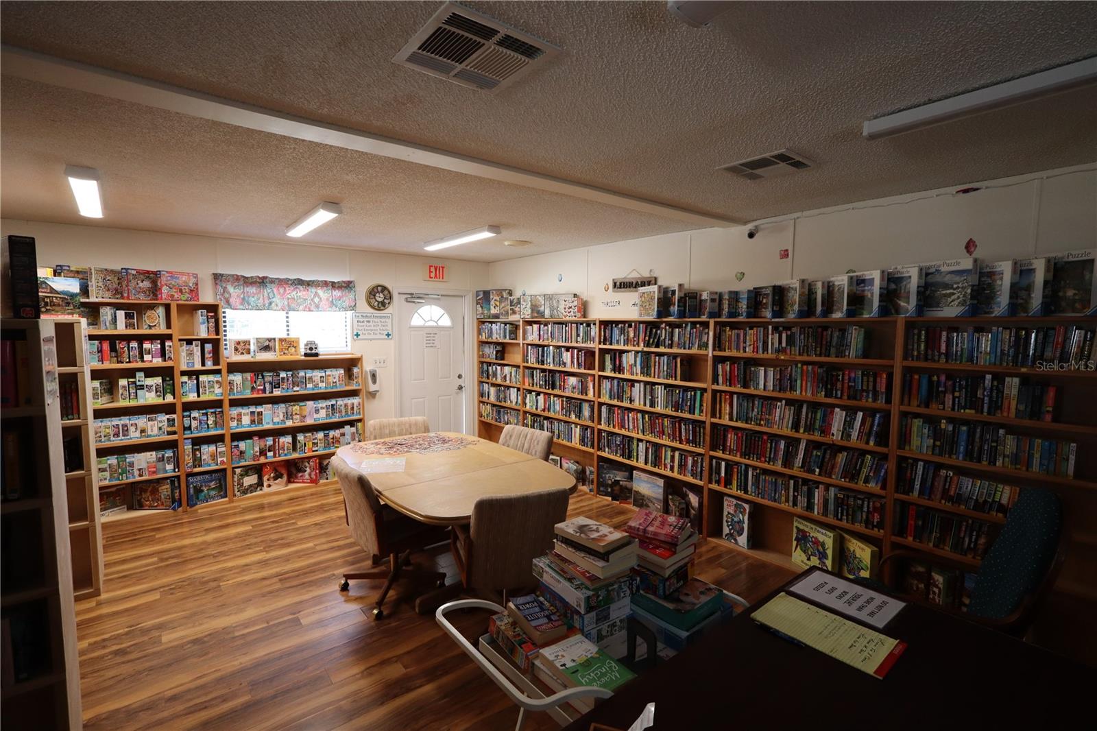 MAPLE LEAF ESTATES - Land