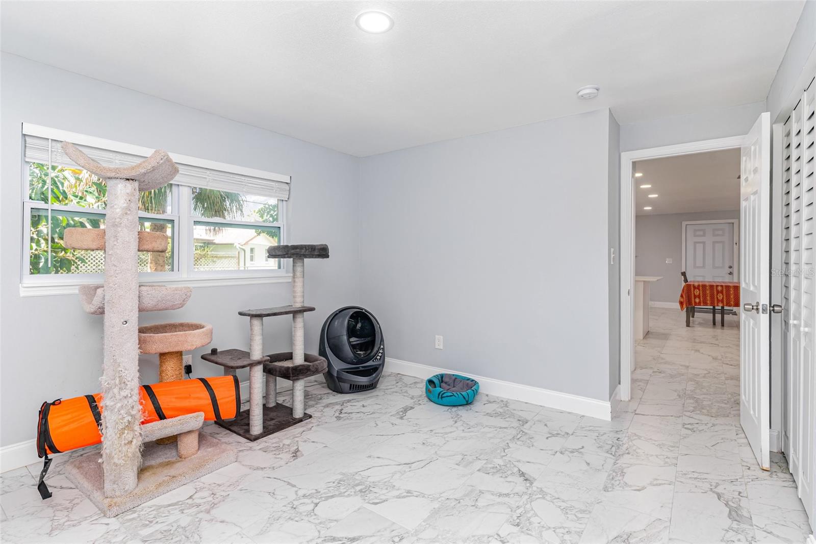 BOWE GARDENS - Residential