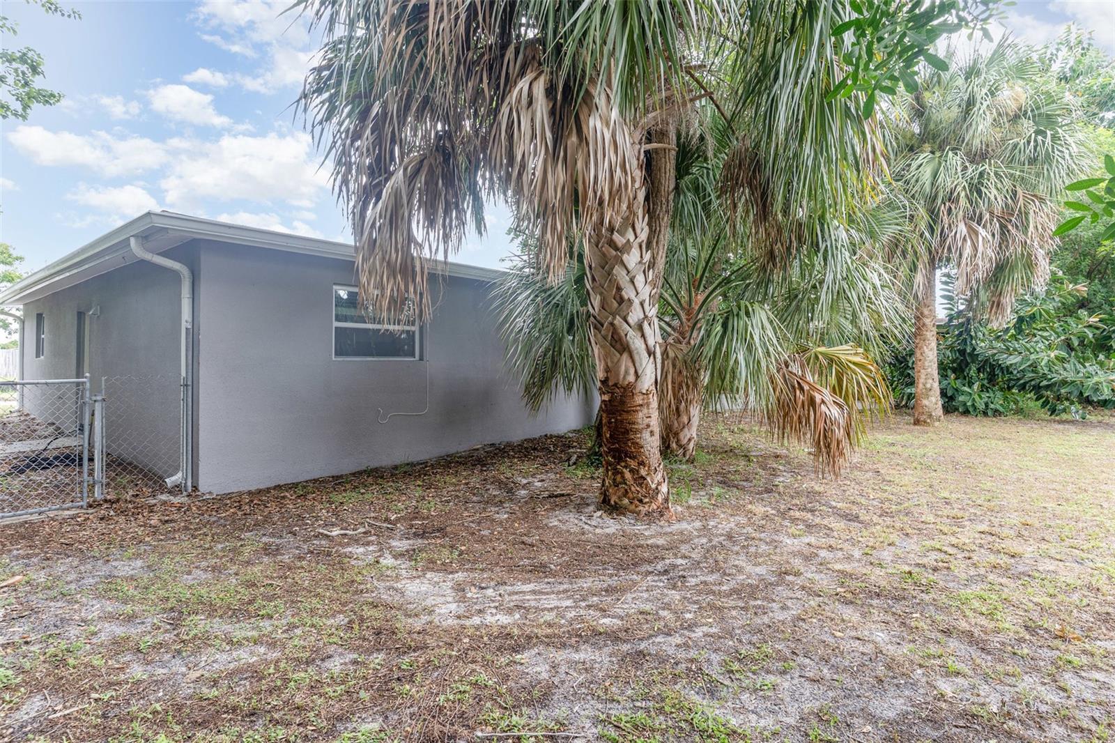 BOWE GARDENS - Residential