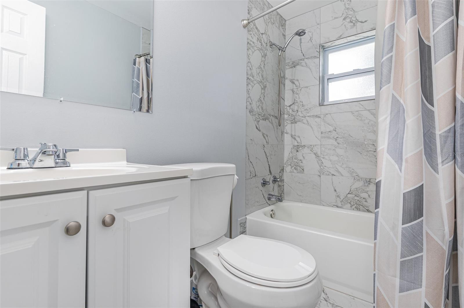 BOWE GARDENS - Residential