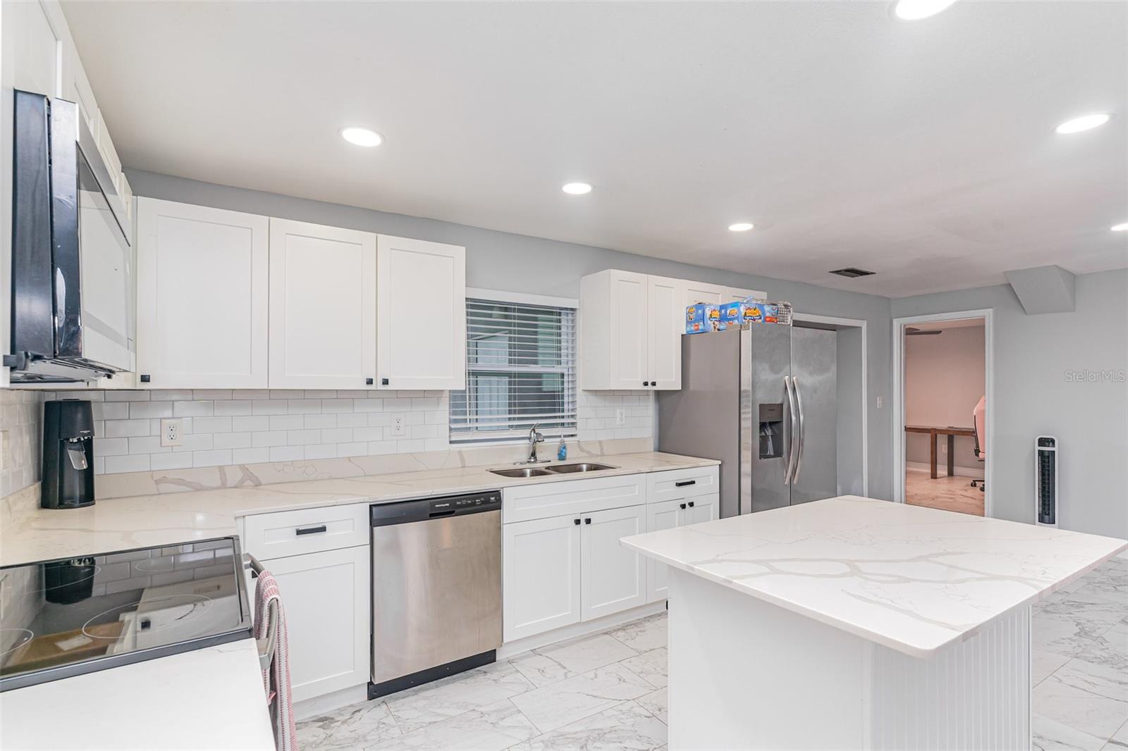 BOWE GARDENS - Residential