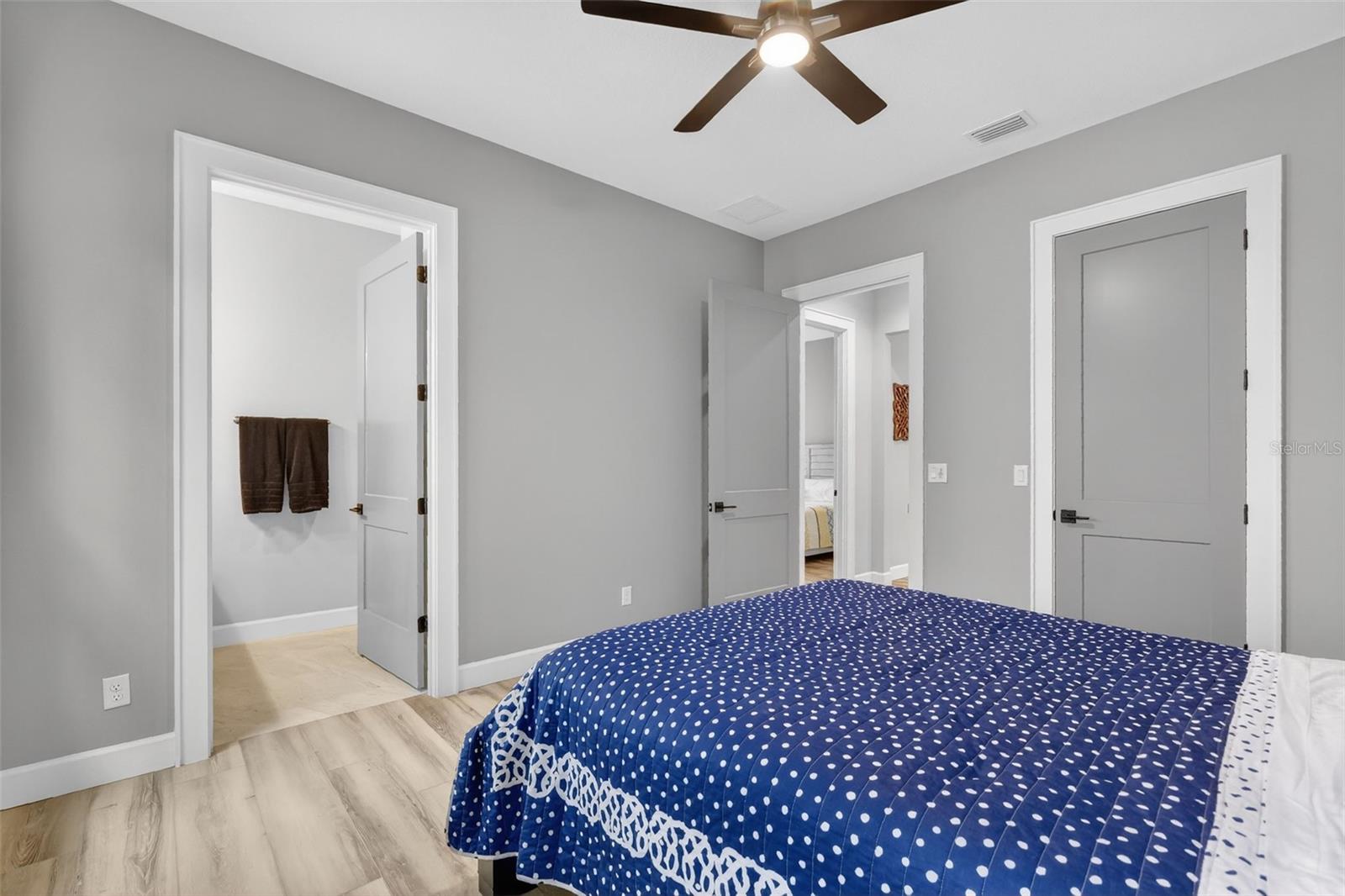 ACREAGE & UNREC - Residential