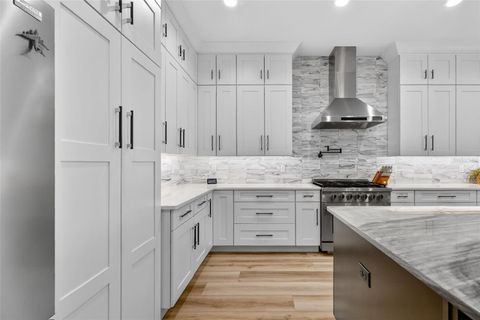 Tiny photo for 2898 Ann Rou Road, Tavares, FL 32778 (MLS # G5108294)