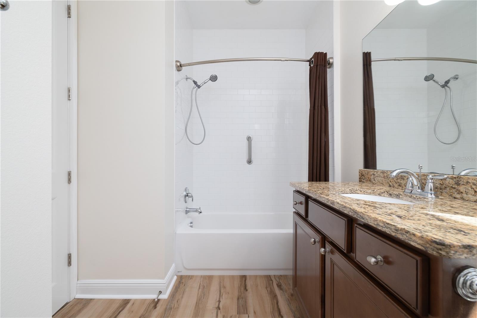 SILVER SANDS SEC B - Residential