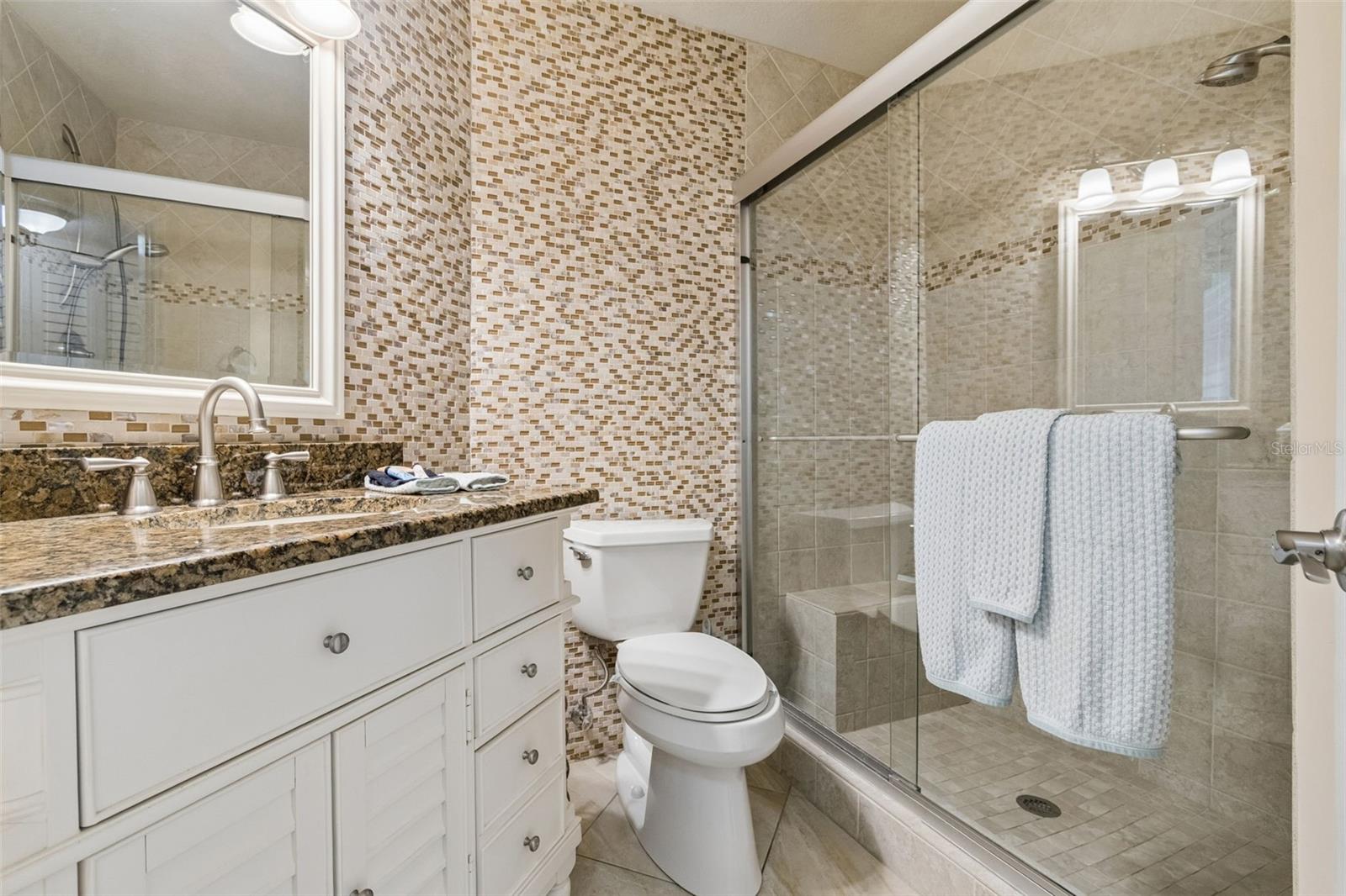 VISTA VERDE UNIT II - Residential