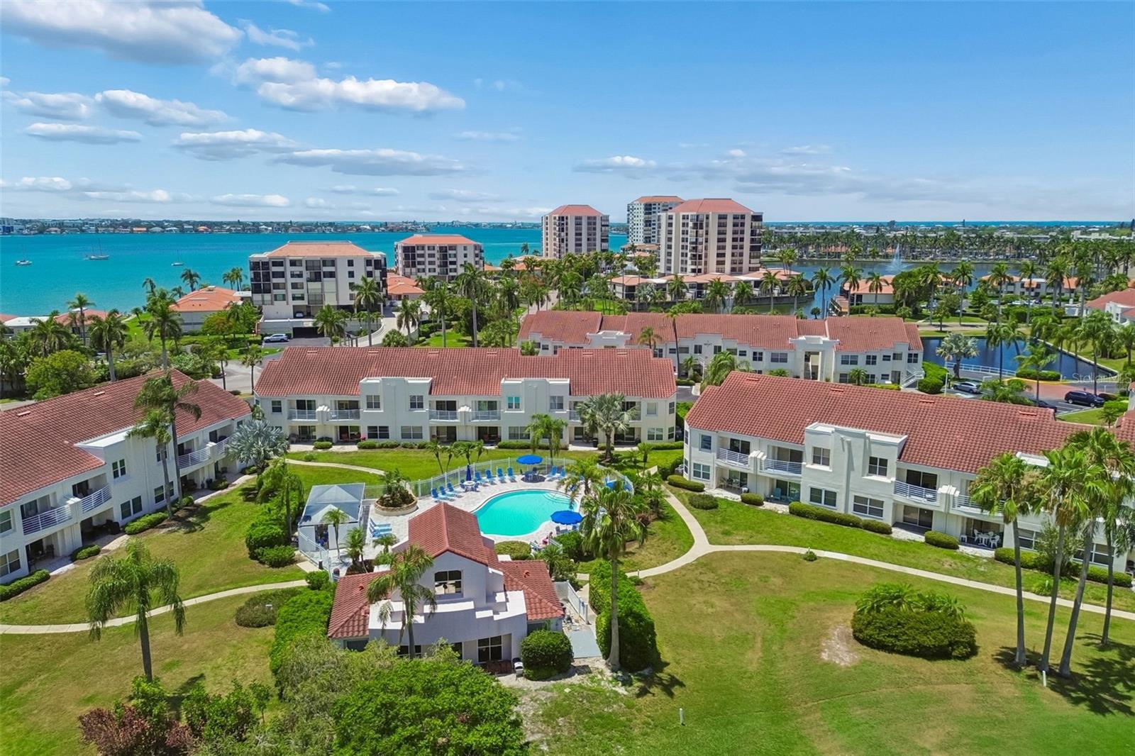 VISTA VERDE UNIT II - Residential