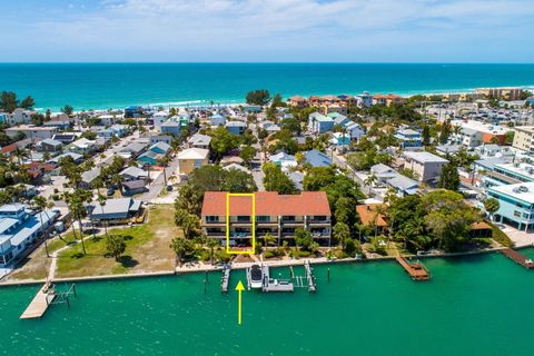135 92ND AVENUE 2 TREASURE ISLAND FL 33706