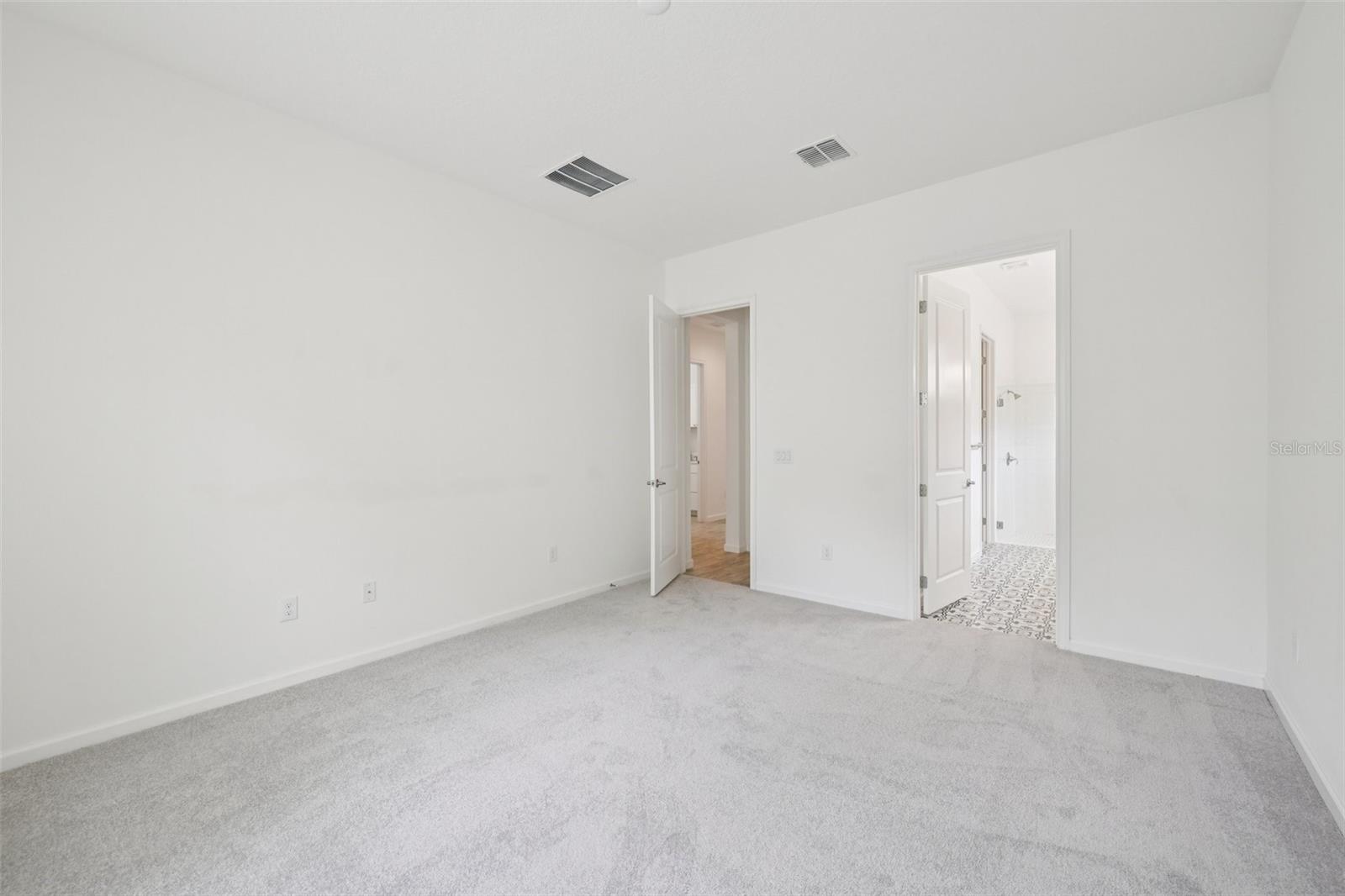 MIRABAY PARCELS 21 & 23 - Residential