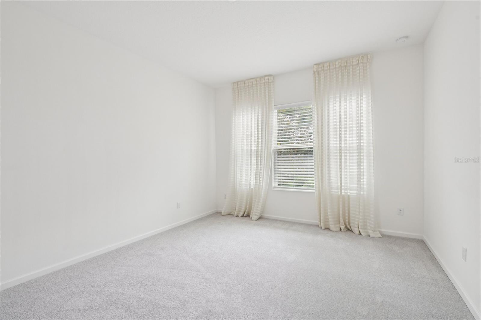 MIRABAY PARCELS 21 & 23 - Residential