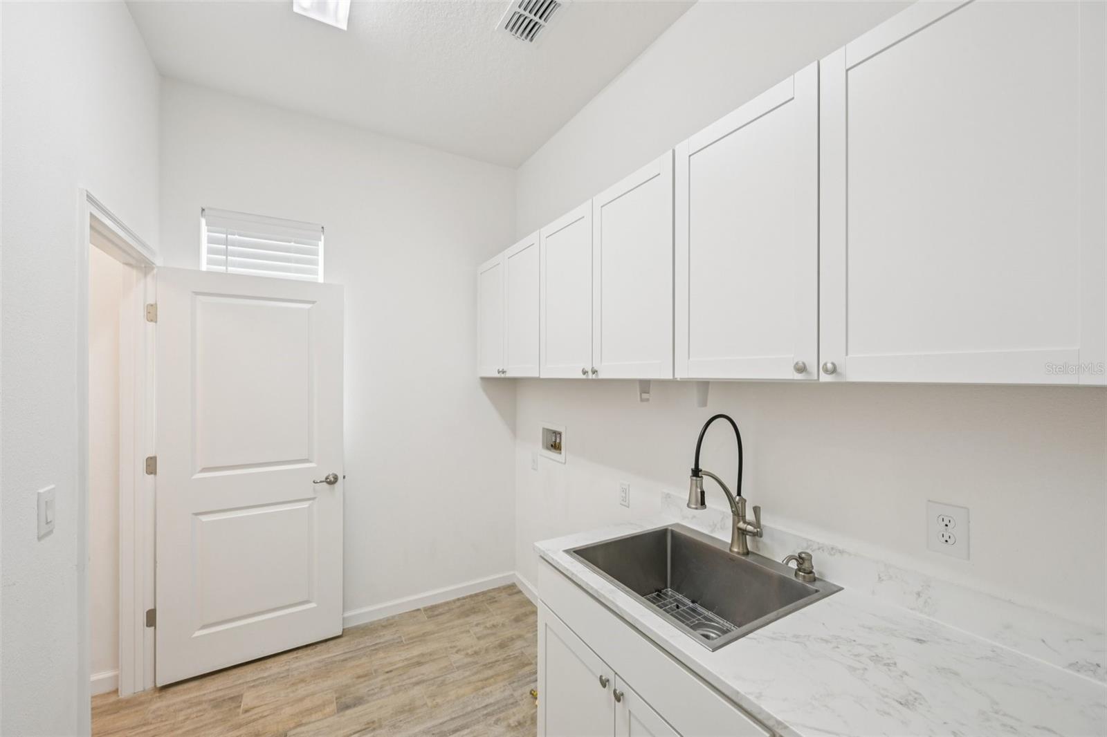 MIRABAY PARCELS 21 & 23 - Residential