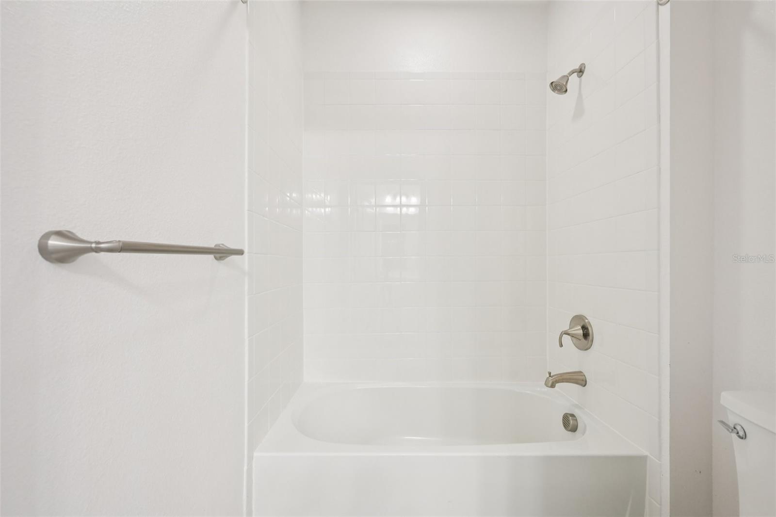 MIRABAY PARCELS 21 & 23 - Residential