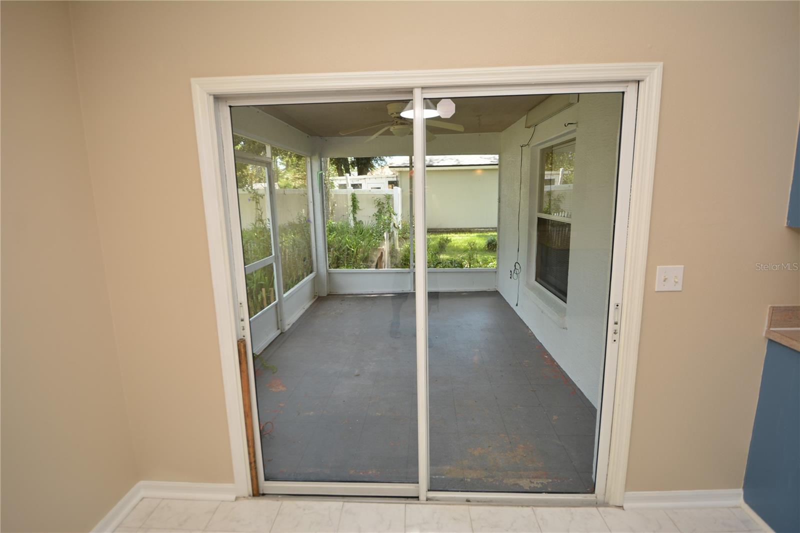 PINE GROVE - Residential Lease