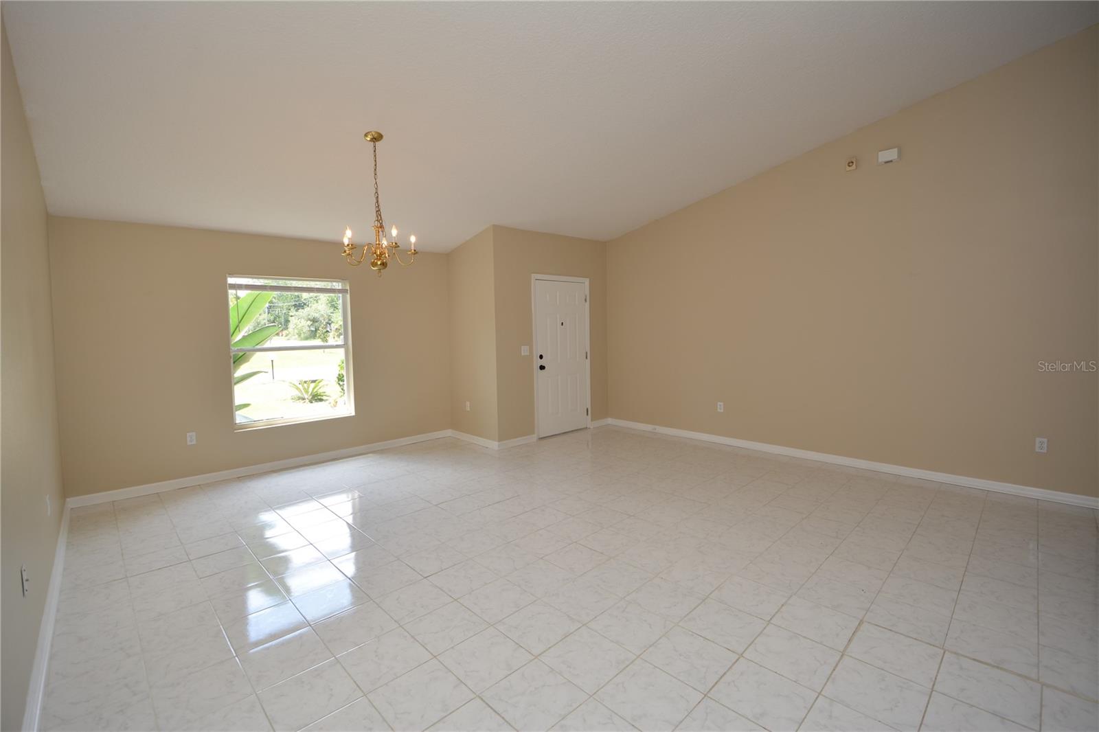 PINE GROVE - Residential Lease