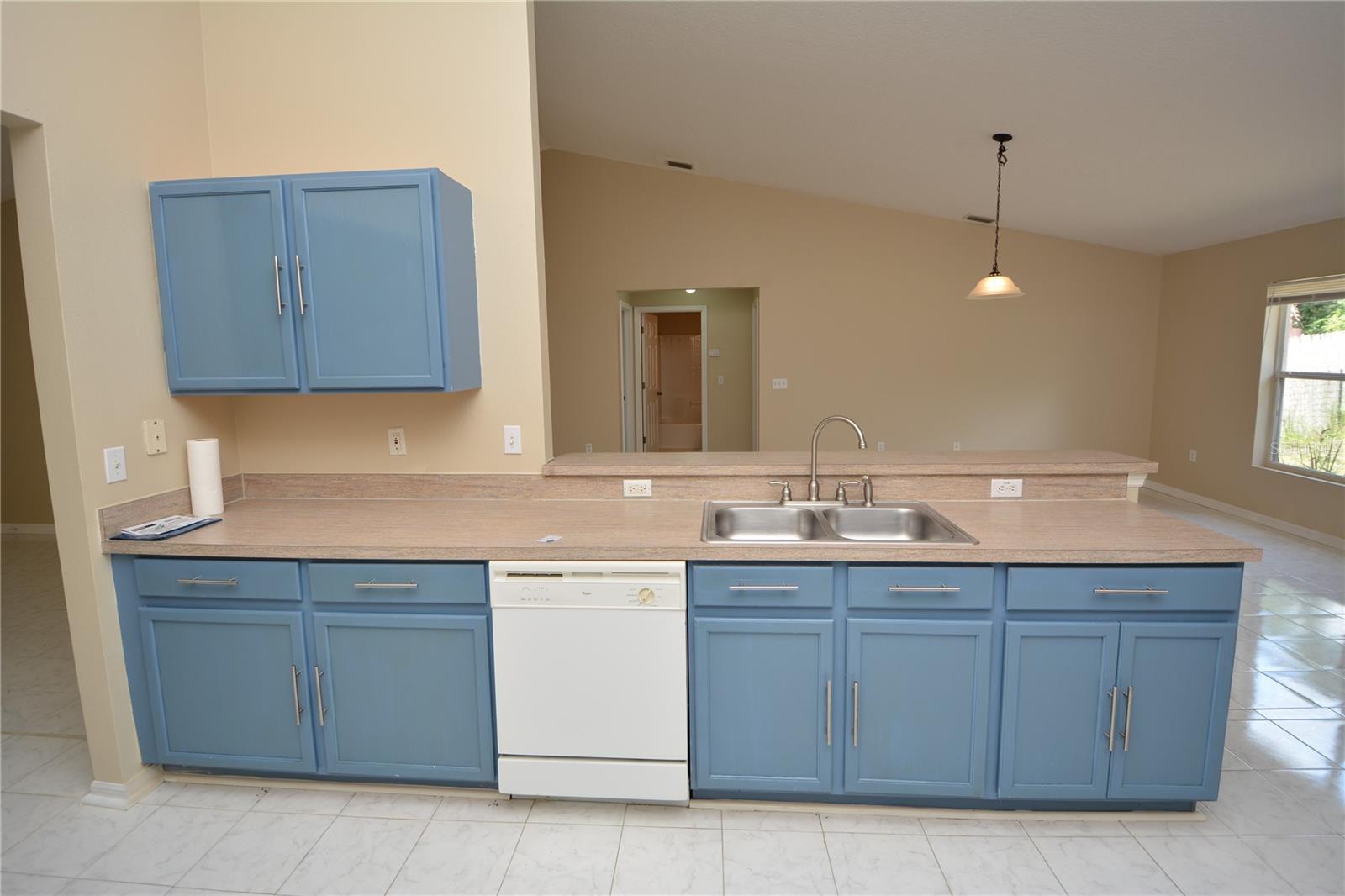 PINE GROVE - Residential Lease