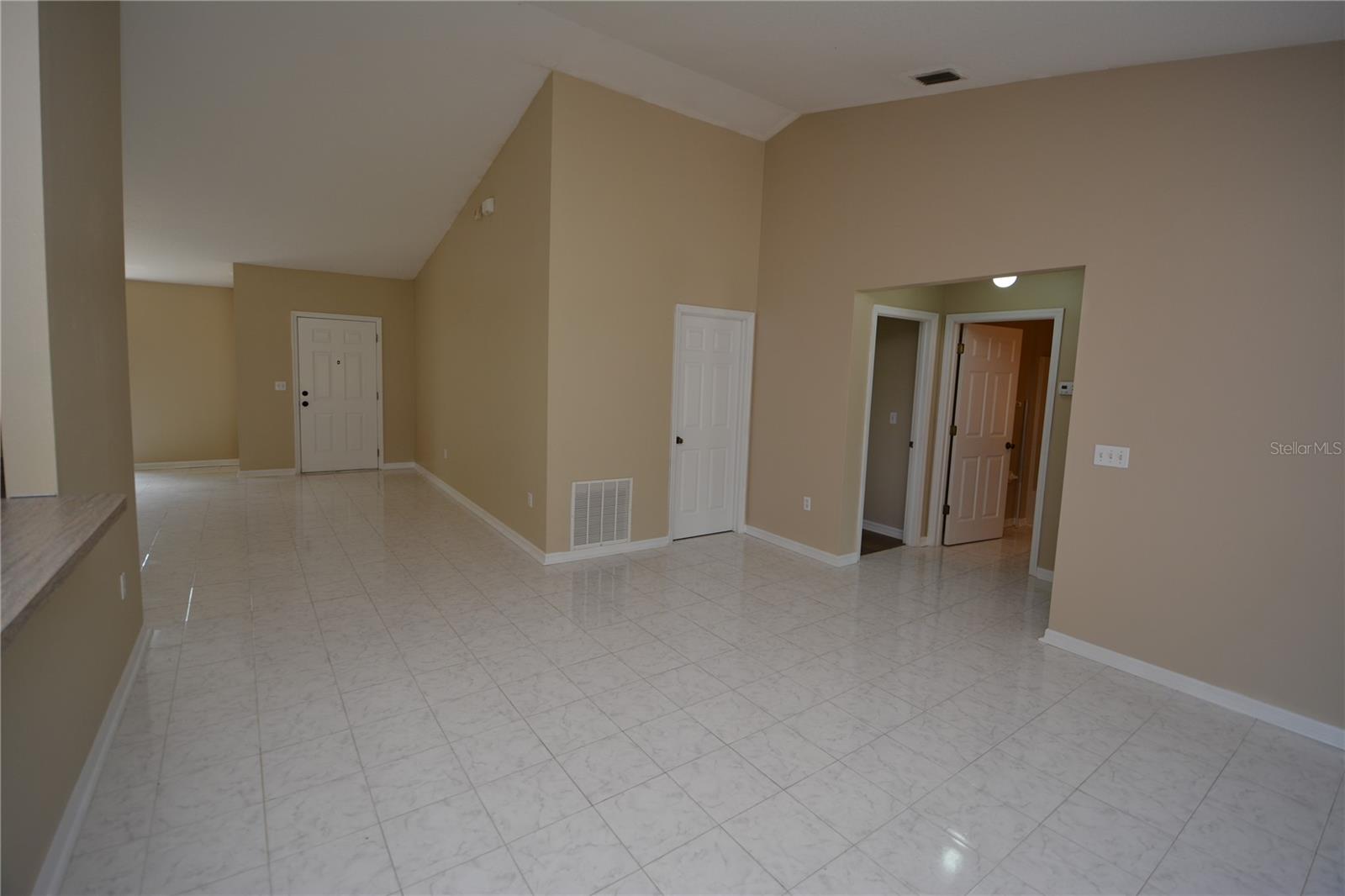 PINE GROVE - Residential Lease