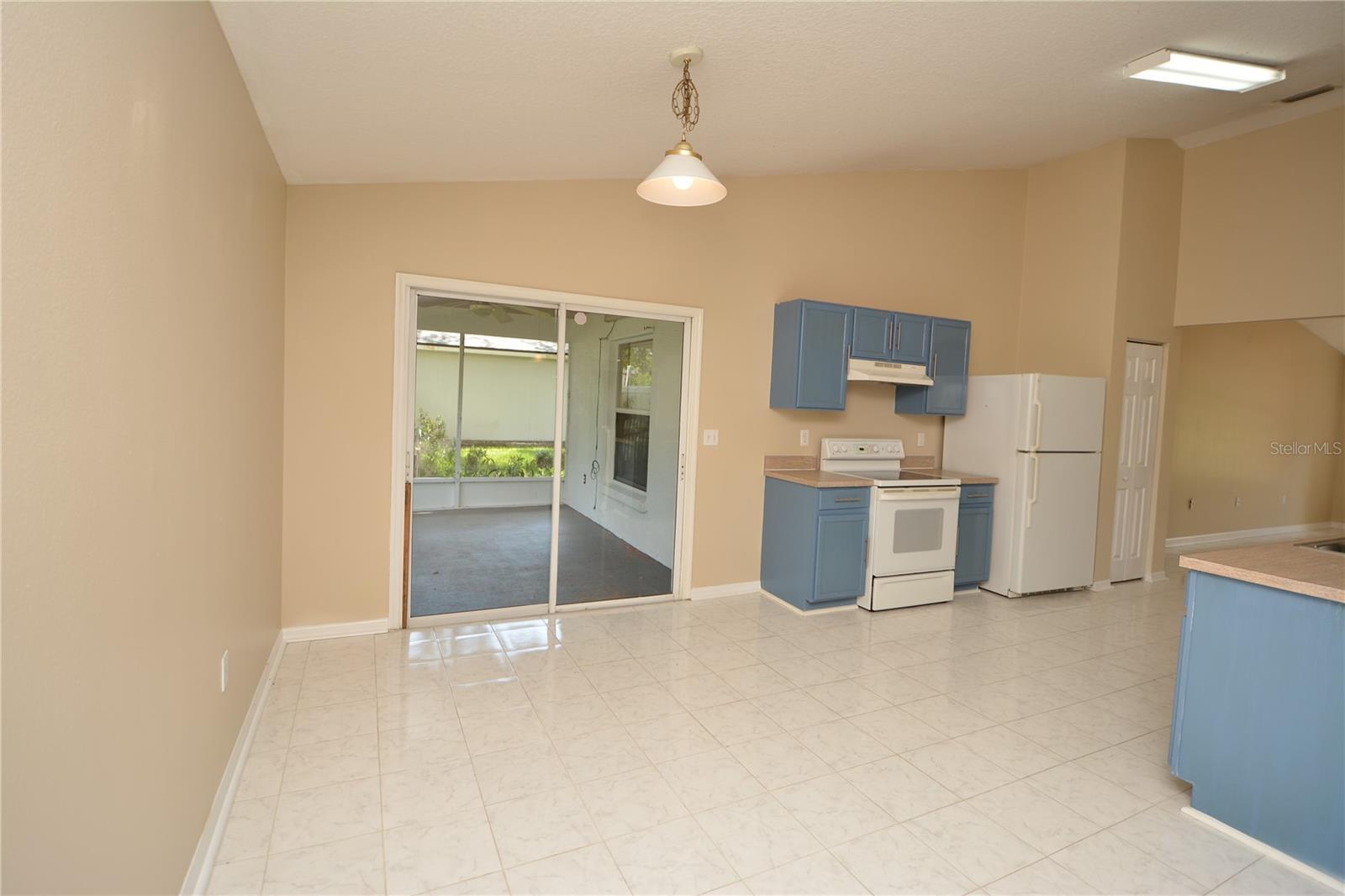 PINE GROVE - Residential Lease