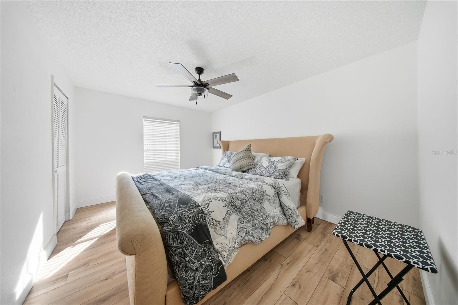 COUNTRYSIDE PALMS - Residential