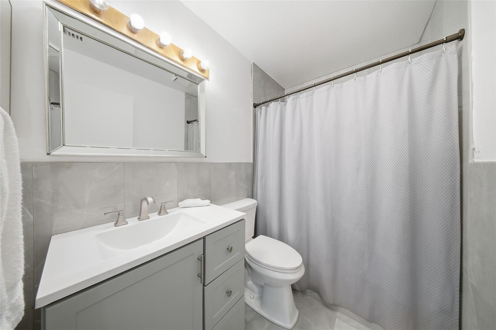 COUNTRYSIDE PALMS - Residential