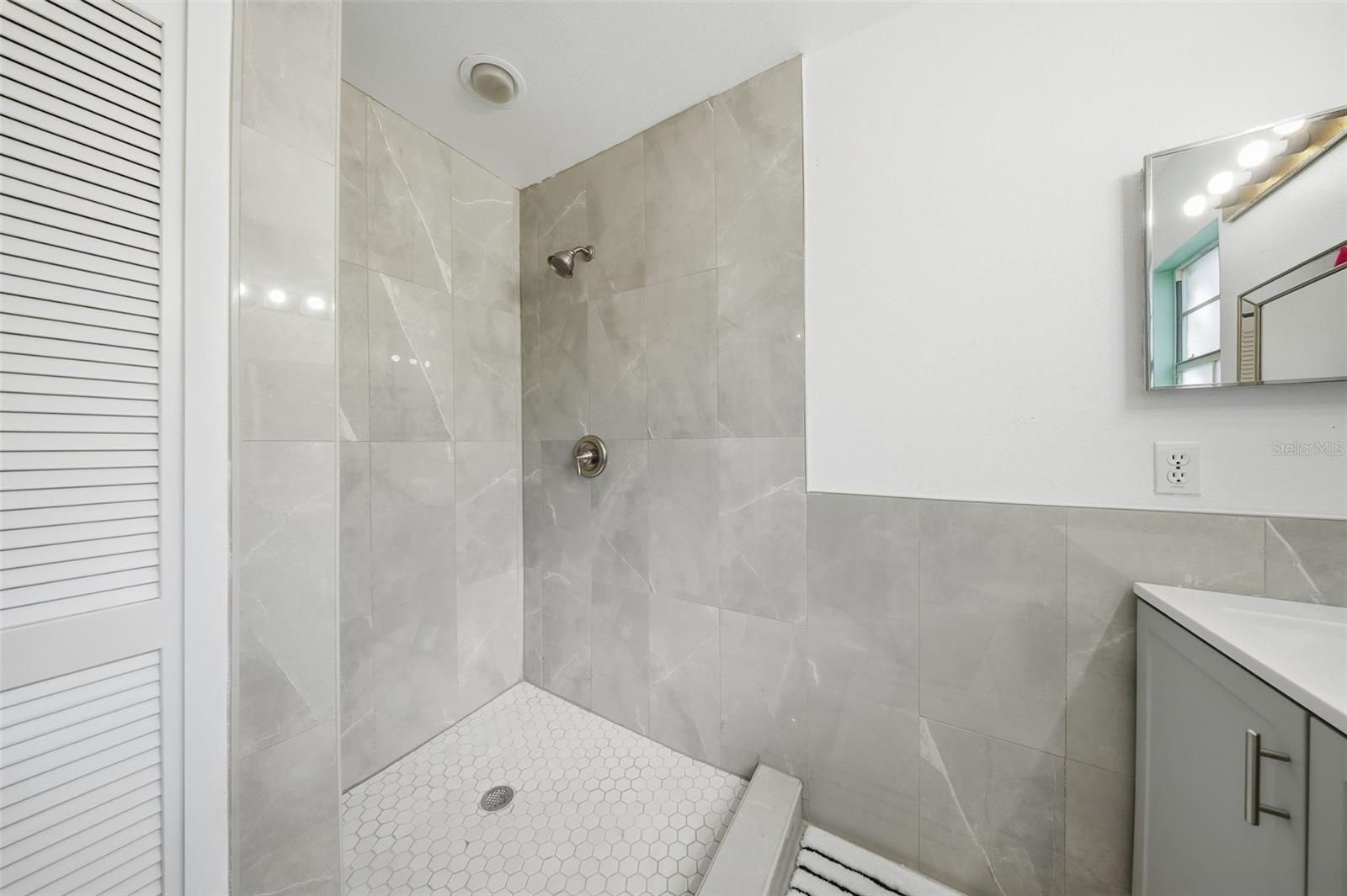 COUNTRYSIDE PALMS - Residential