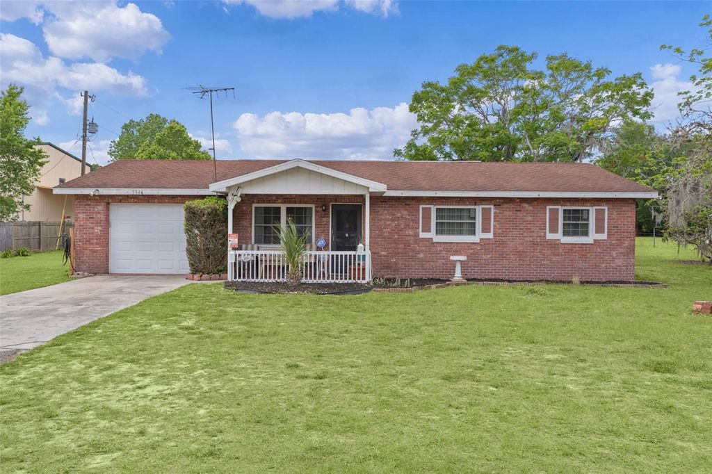 Photo of 5946 Sr 471, Bushnell, FL 33513 (MLS # G5111497)