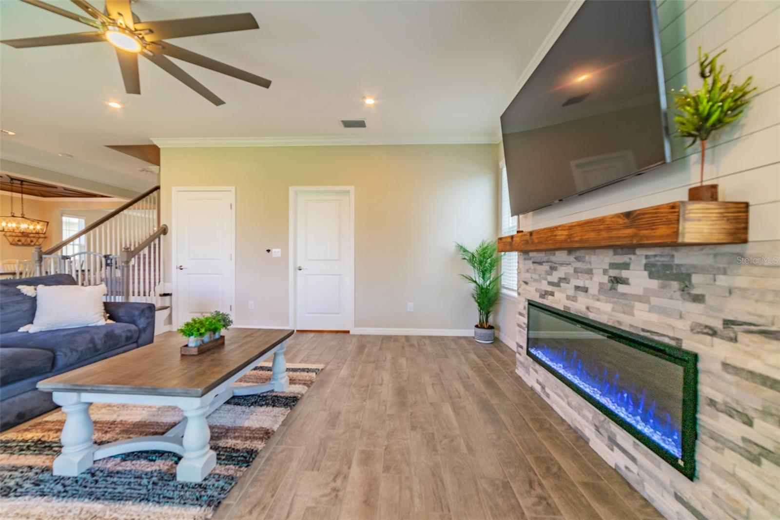 WATERGRASS - Residential Lease