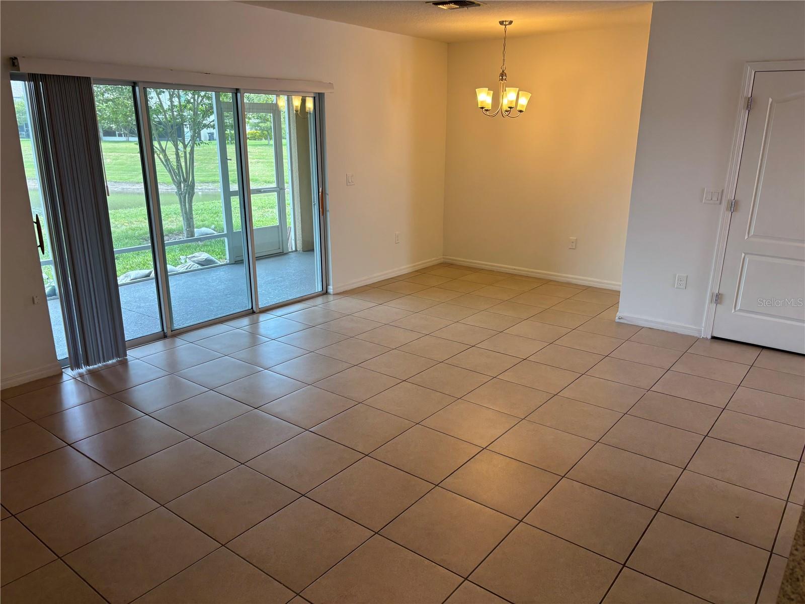 359 ARBOR LAKES DRIVE