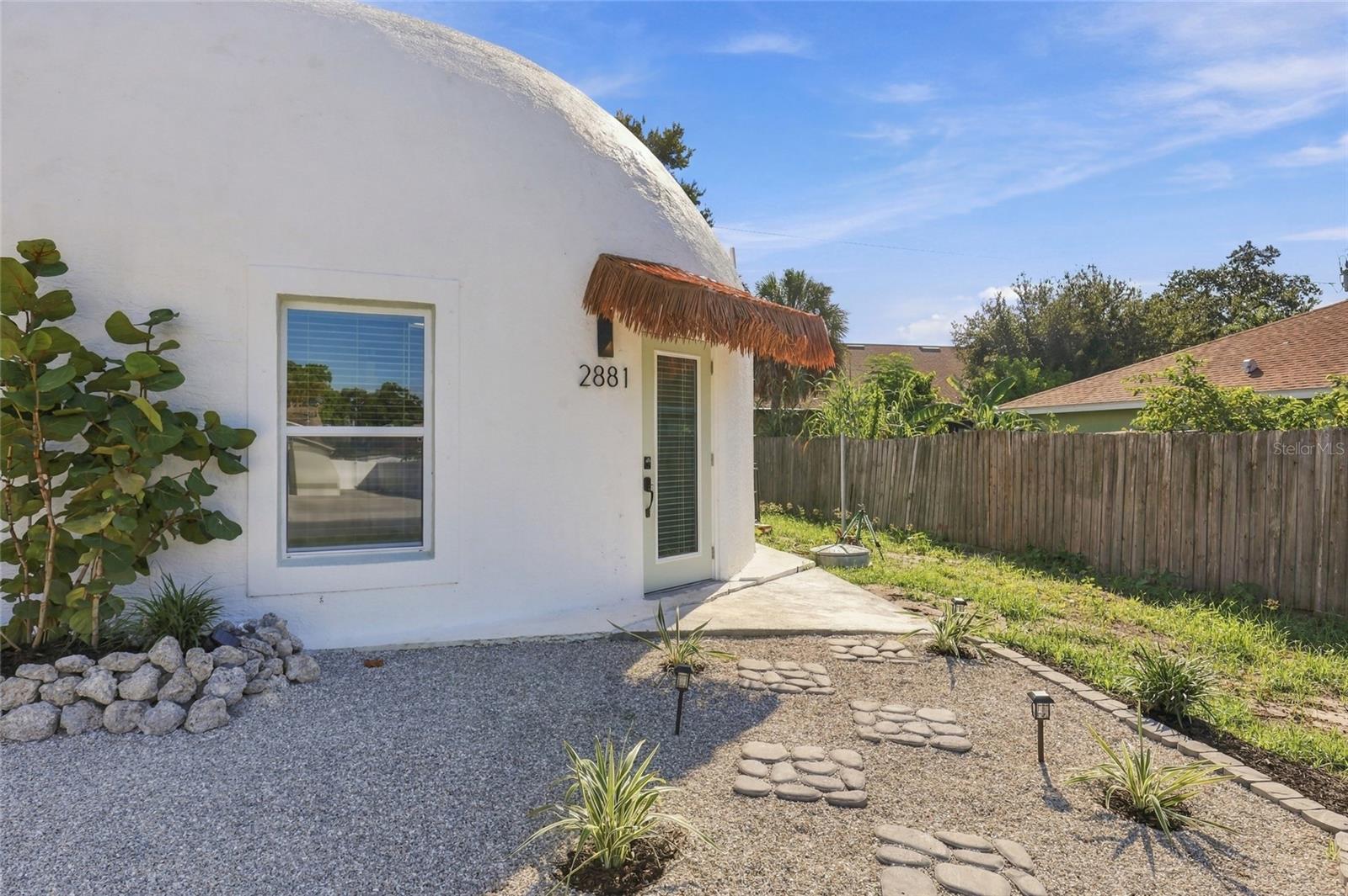 2881 GENTIAN ROAD