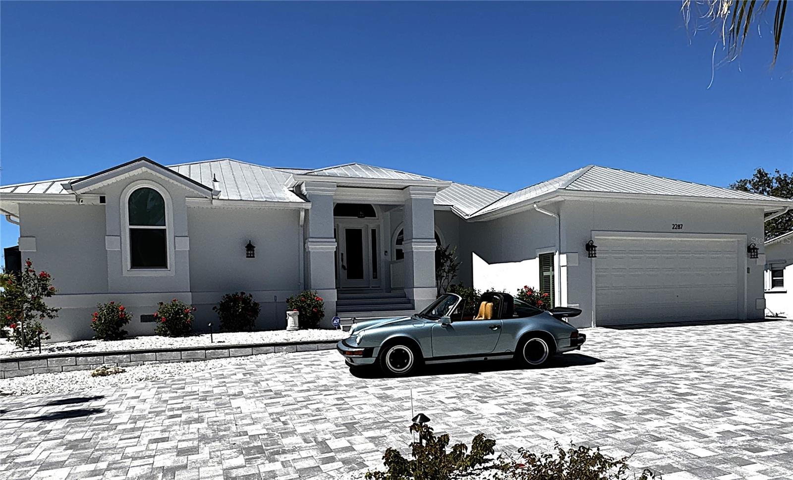 CASAS BONITAS SUB - Residential