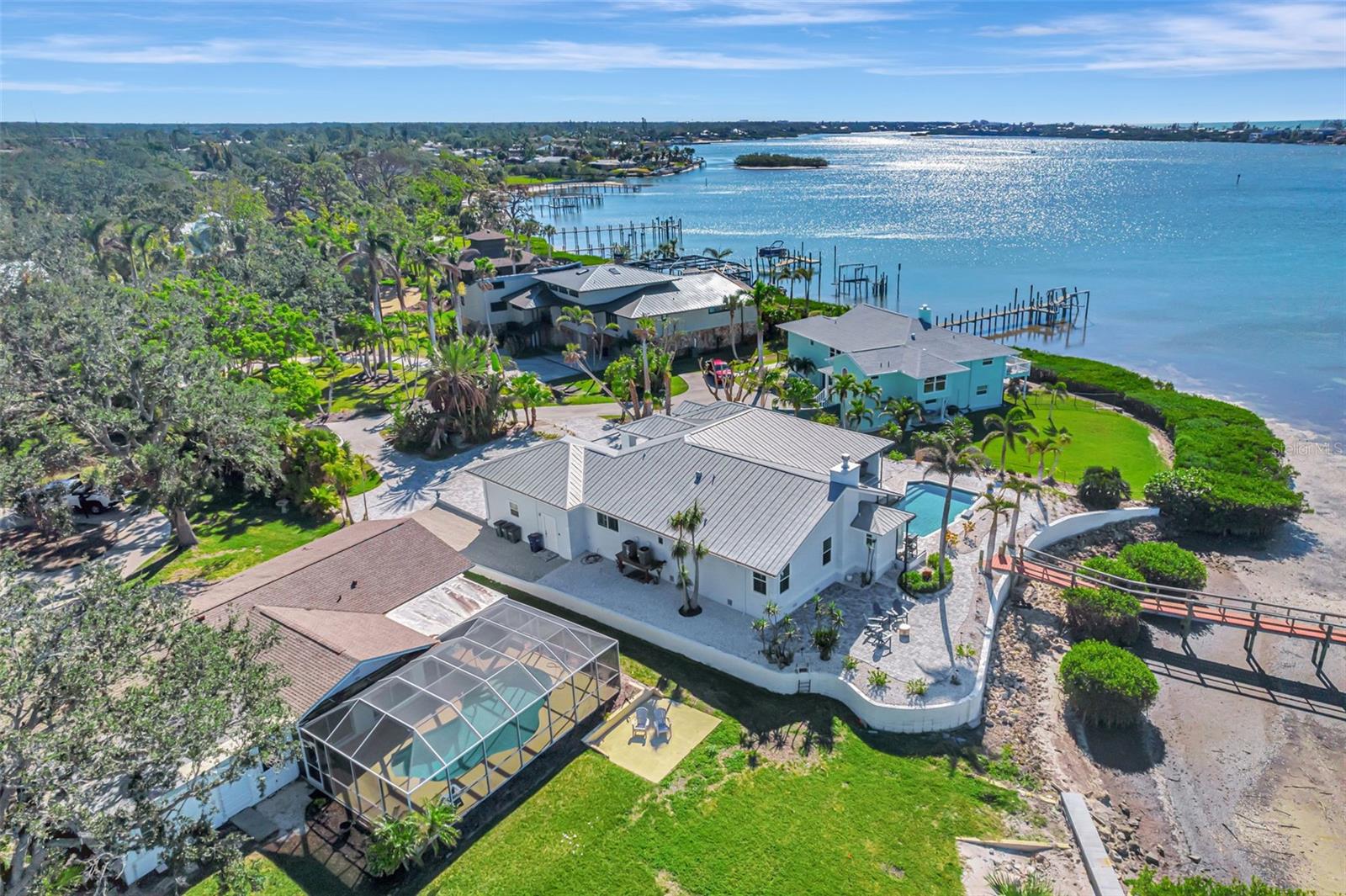 CASAS BONITAS SUB - Residential