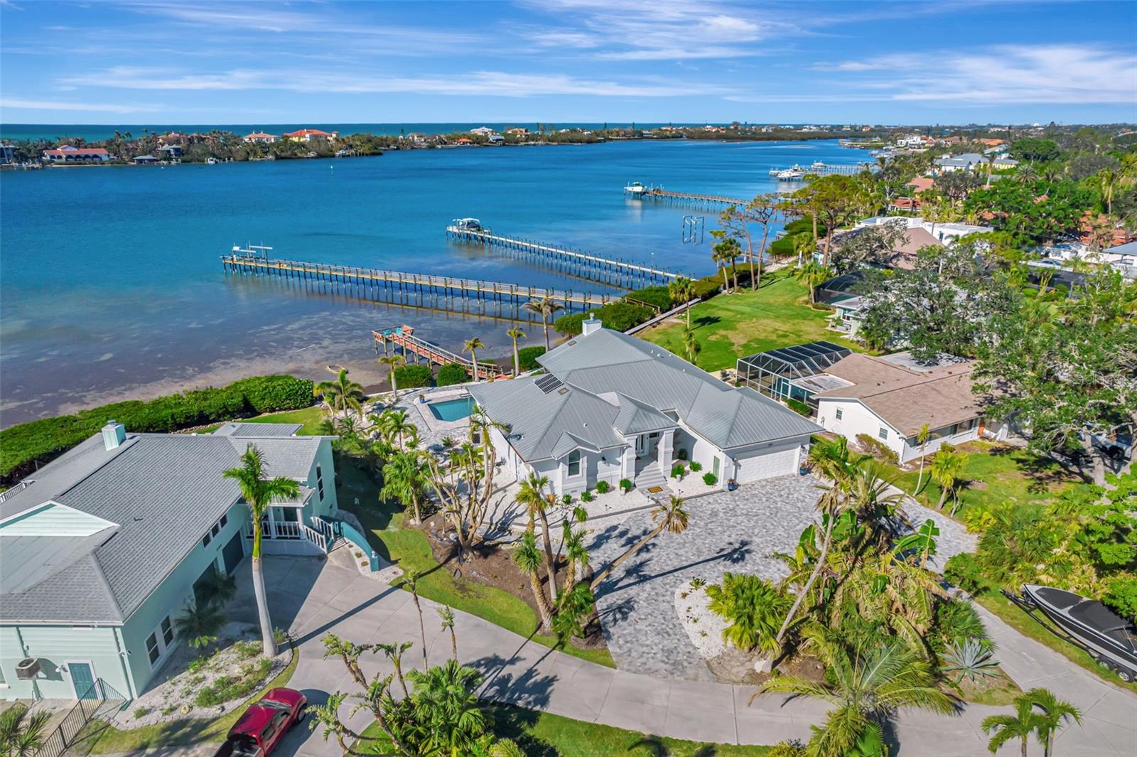CASAS BONITAS SUB - Residential