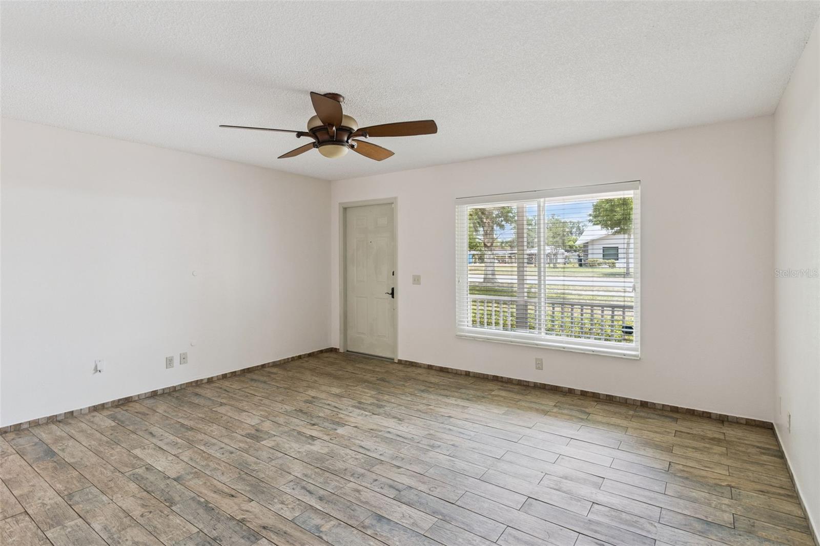 DAVENPORT - Residential