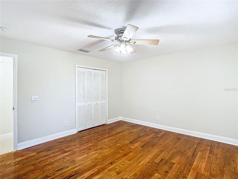 A home in DELAND