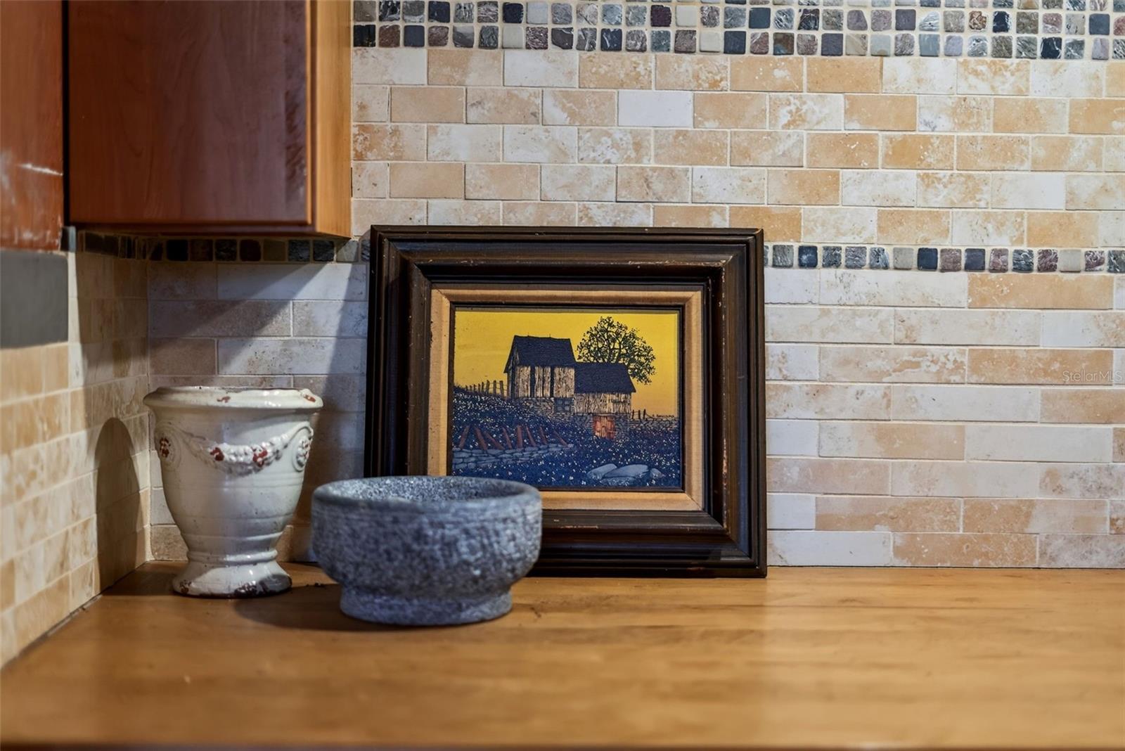 EMERALD HARBOR - Residential