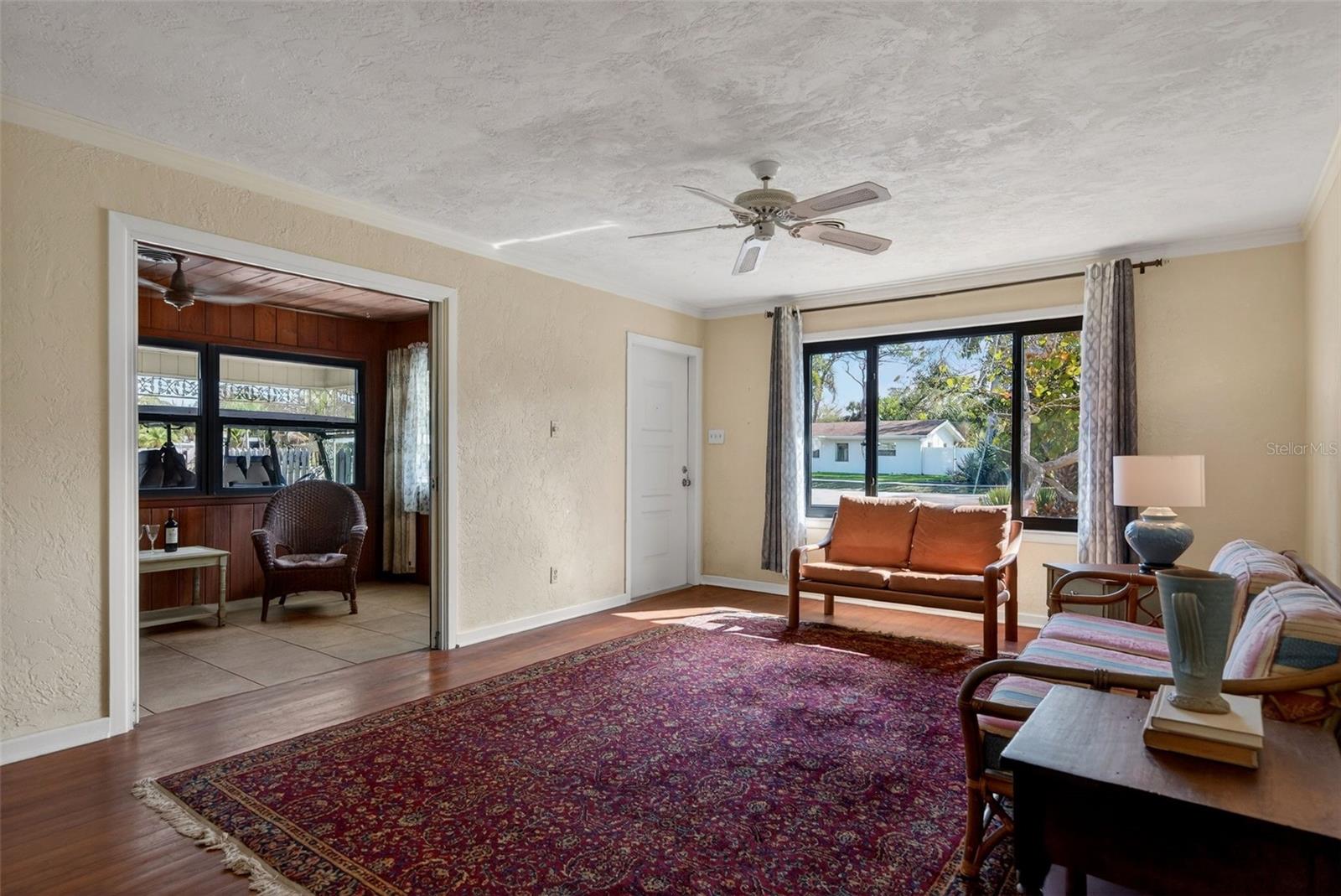 EMERALD HARBOR - Residential