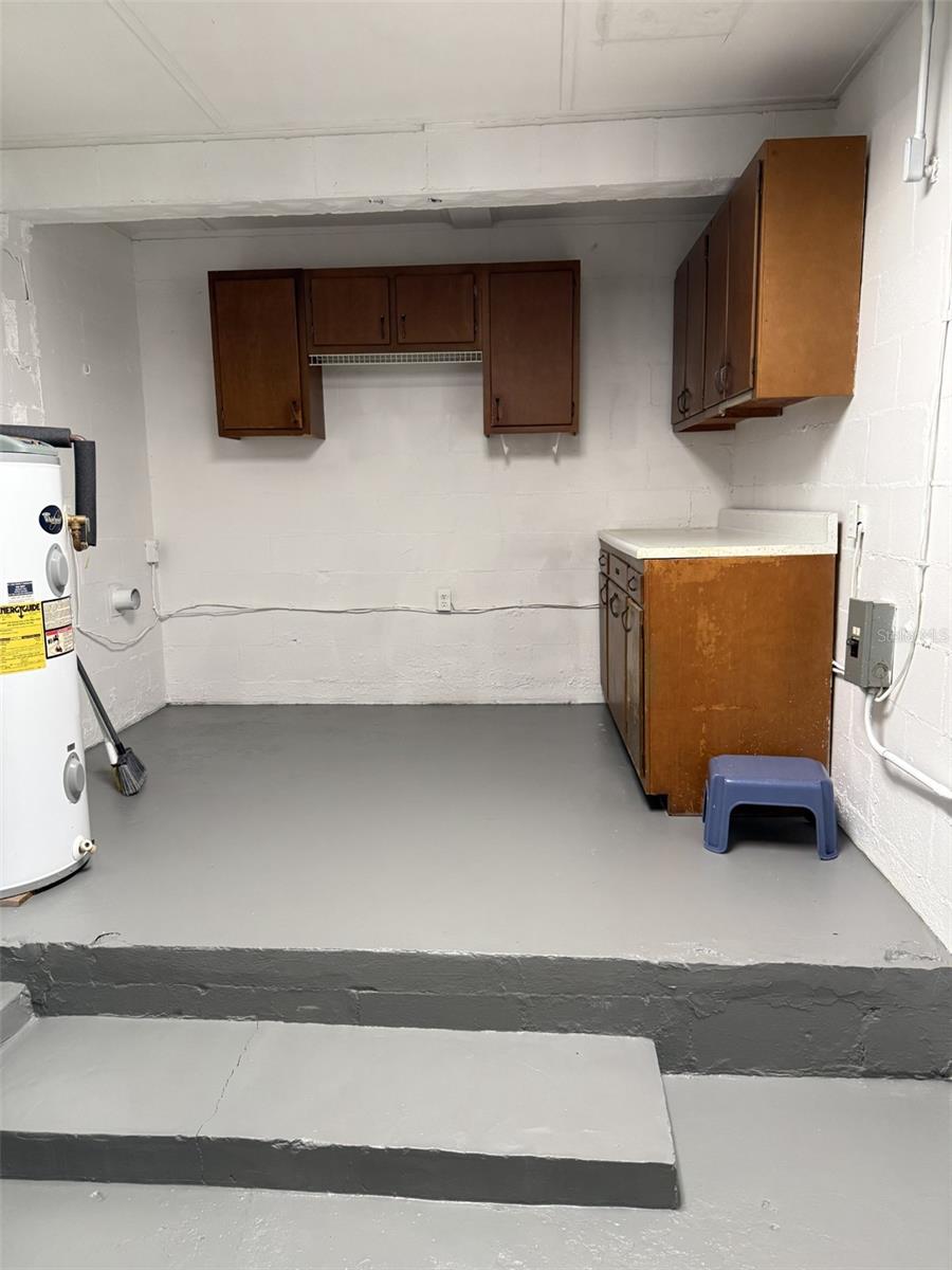 AZALEA PARK - Residential