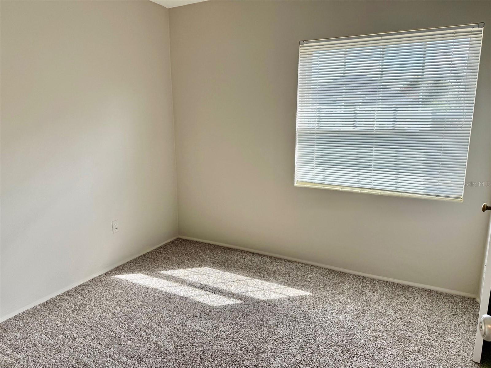 AZALEA PARK - Residential