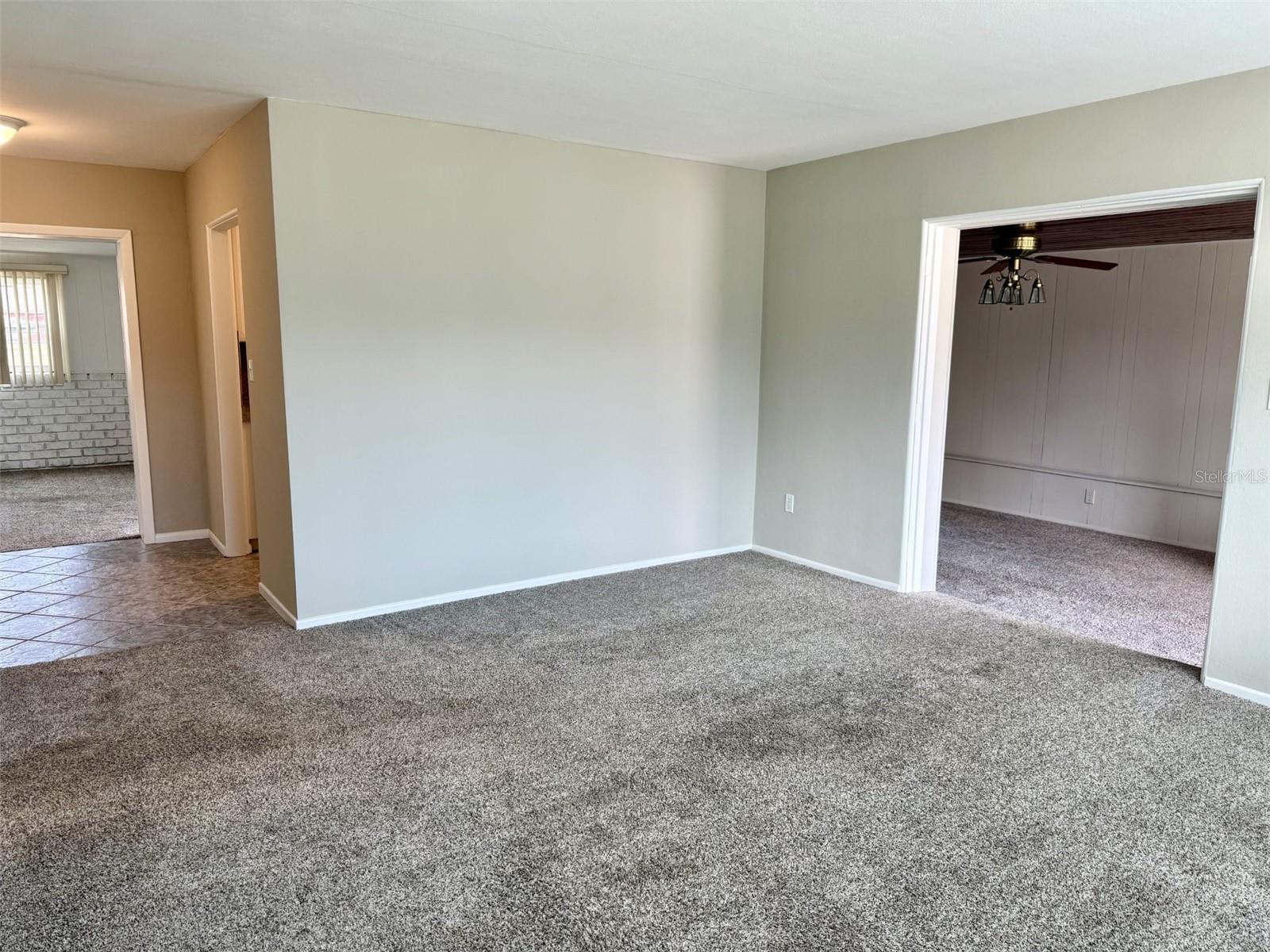 AZALEA PARK - Residential