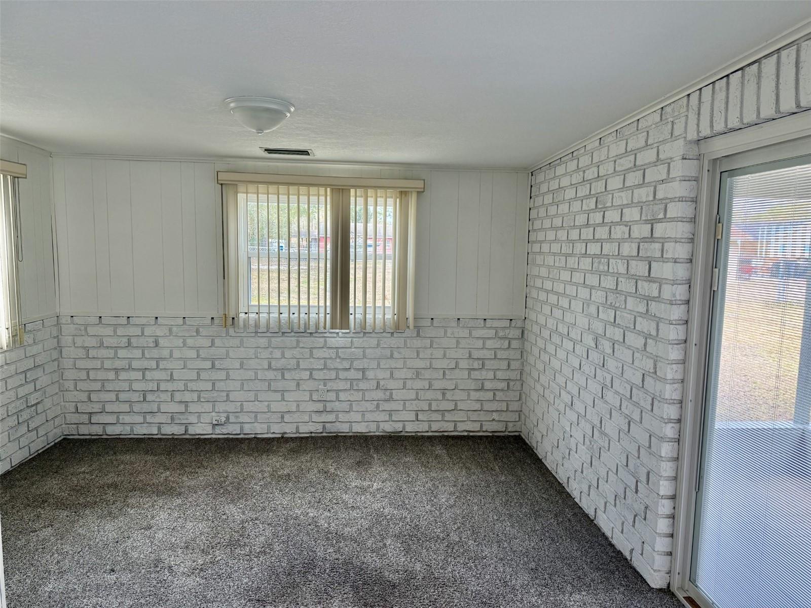 AZALEA PARK - Residential