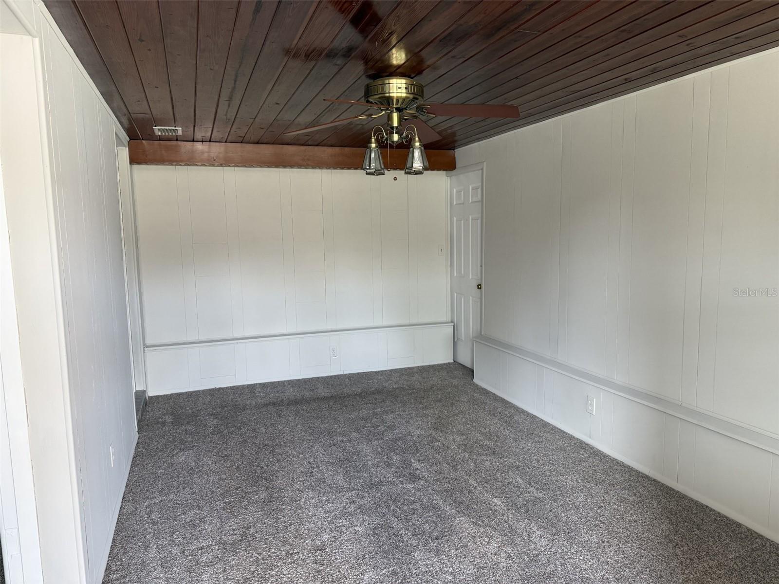 AZALEA PARK - Residential