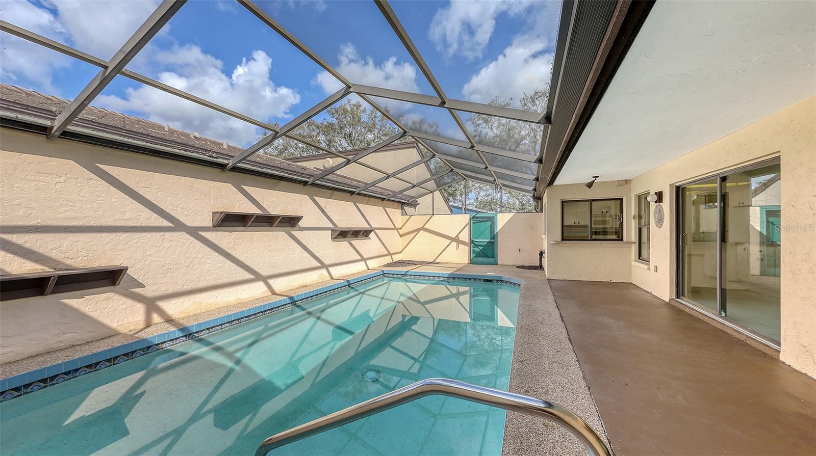 GLEN OAKS MANOR HOMES PH 2 - Residential