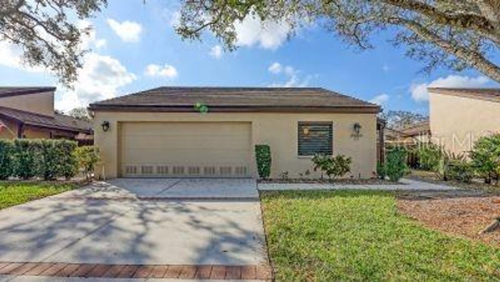 Photo of 3692 Glen Oaks Manor Drive, Sarasota, FL 34232 (MLS # A4642001)