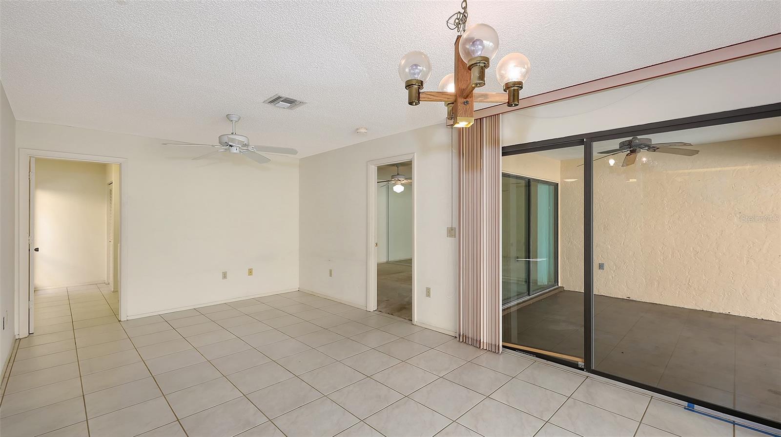 GLEN OAKS MANOR HOMES PH 2 - Residential